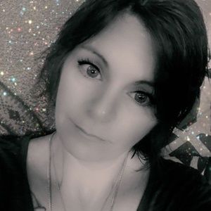 Meet your Posher, Paula